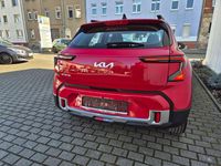 Neu Kia Stonic Silver 101 PS (74 kW) 2026 Signal rot SUV