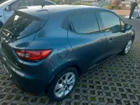 Gebraucht Renault Clio LIMITED 102 PS (75 kW) 2017 Grau Kleinwagen