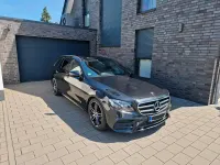 Używany Mercedes E250 AMG line 211 KM (155 kW) 2018 Czarny Kombi