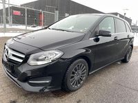Gebraucht Mercedes B220 177 PS (130 kW) 2016 Schwarz Van / Kleinbus