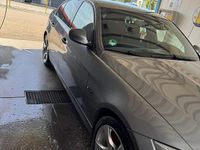 Gebraucht BMW 318 143 PS (105 kW) 2008 Grau Limousine