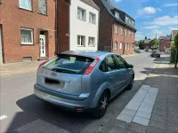 Gebraucht Ford Focus 101 PS (74 kW) 2007 Blau Kleinwagen