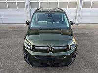 Neu Citroën Berlingo 131 PS (96 kW) 2025 Sirkkagrün metallic Van / Kleinbus