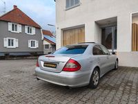 Gebraucht Mercedes E320 224 PS (164 kW) 2008 Silber Limousine