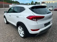 Gebraucht Hyundai Tucson Premium 177 PS (130 kW) 2016 Weiß SUV