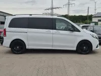 Gebraucht Mercedes V220 AMG 163 PS (119 kW) 2022 Bergkristallweiß metallic Van / Kleinbus