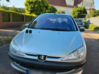 Gebraucht Peugeot 206 90 PS (66 kW) 2002 Grau Limousine