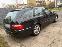 Gebraucht Mercedes E240 177 PS (130 kW) 2004 Schwarz Kombi