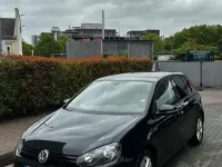 Gebraucht VW Golf VII Match 105 PS (77 kW) 2012 Schwarz Kleinwagen