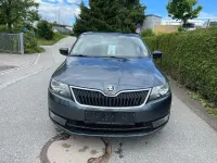 Gebraucht Skoda Rapid Drive 90 PS (66 kW) 2016 Grau Kleinwagen