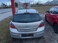 Gebraucht Opel Astra 90 PS (66 kW) 2008 Grau Limousine