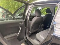 Gebraucht Peugeot 2008 Active 110 PS (80 kW) 2016 Schwarz SUV