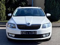 Gebraucht Skoda Octavia Ambition 105 PS (77 kW) 2014 Weiß Kleinwagen