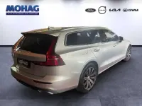Gebraucht Volvo V60 145 PS (106 kW) 2022 Kombi