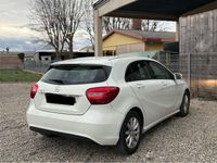 Gebraucht Mercedes A160 Style 90 PS (66 kW) 2016 Weiß Limousine