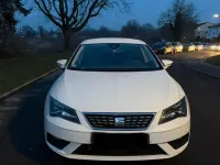 Gebraucht Seat Leon XCELLENCE 150 PS (110 kW) 2019 Weiß Limousine