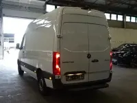Używany Mercedes Sprinter 190 KM (139 kW) 2021 Biały Van