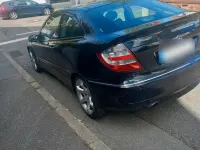 Gebraucht Mercedes C180 143 PS (105 kW) 2007 Schwarz Coupé