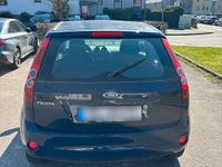 Gebraucht Ford Fiesta 68 PS (50 kW) 2008 Blau Kleinwagen