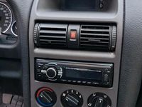 Gebraucht Opel Astra 90 PS (66 kW) 2002 Grün Kleinwagen