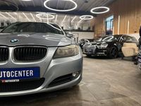 Gebraucht BMW 318 Comfort Edition 143 PS (105 kW) 2011 Blau Kombi