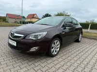 Gebraucht Opel Astra Innovation 140 PS (102 kW) 2012 Braun Limousine