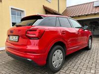 Gebraucht Audi Q2 S-Line 150 PS (110 kW) 2020 Rot SUV