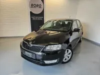 Gebraucht Skoda Rapid Ambition 90 PS (66 kW) 2015 Schwarz Kleinwagen