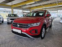Gebraucht VW T-Roc Life 110 PS (80 kW) 2023 Rot SUV