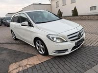 Gebraucht Mercedes 180 109 PS (80 kW) 2013 Weiß Limousine