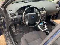 Gebraucht Ford Mondeo 130 PS (95 kW) 2004 Blau Kombi