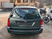 Gebraucht Ford Focus 100 PS (73 kW) 2002 Grün Kombi