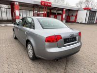 Gebraucht Audi A4 Comfort 131 PS (96 kW) 2005 Grau Limousine