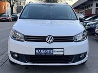 Gebraucht VW Touran Match 140 PS (102 kW) 2013 Weiß Van / Kleinbus