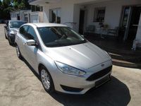 Gebraucht Ford Focus 101 PS (74 kW) 2018 Silber Limousine