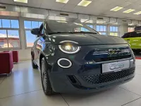 Neu Fiat 500 65 PS (47 kW) 2026 Grün Limousine