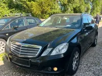 Gebraucht Mercedes E200 Avantgarde 184 PS (135 kW) 2010 Schwarz Limousine