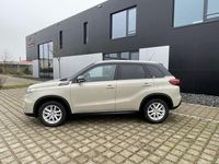Gebraucht Suzuki Vitara 102 PS (75 kW) 2023 Beige SUV