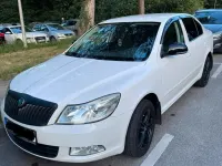 Gebraucht Skoda Octavia 105 PS (77 kW) 2012 Weiß Limousine
