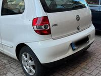 Gebraucht VW Fox 54 PS (39 kW) 2009 Weiß Kleinwagen