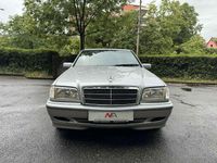 Gebraucht Mercedes C180 122 PS (89 kW) 1999 Silber Limousine