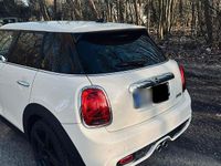 Używany Mini Cooper S Pepper 192 KM (141 kW) 2019 Biały Hatchback