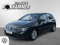 Gebraucht VW Golf VIII Life 131 PS (96 kW) 2023 Grau Limousine