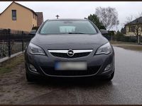 Gebraucht Opel Astra 116 PS (85 kW) 2010 Grau Limousine