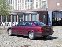 Gebraucht BMW 320 Sport Line 150 PS (110 kW) 1995 Cordobarot Coupé