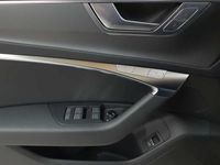 Gebraucht Audi A6 Ambiente 286 PS (210 kW) 2023 Mythosschwarz metallic Kombi
