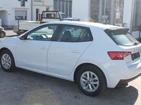 Neu Skoda Fabia 116 PS (85 kW) 2025 Moon weiss metallic Kleinwagen