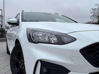 Gebraucht Ford Focus 125 PS (91 kW) 2019 Weiß Kombi
