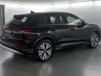 Gebraucht Audi Q4 e-tron S-Line 125 kW (170 PS) 2023 Schwarz SUV