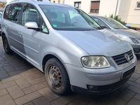 gebraucht VW Touran Highline 2,0 FSI, Leder,Navi, Xenon,AHK